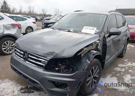 2018 Volkswagen Tiguan 2.0T Se/2.0T Sel из США, поврежденный, VIN 3VV2B7AX3JM193722